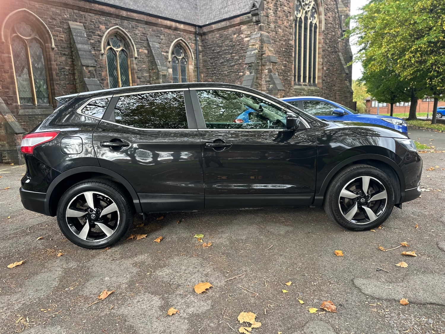 Used Nissan Qashqai 2015 for sale - 76194574: Photo 2