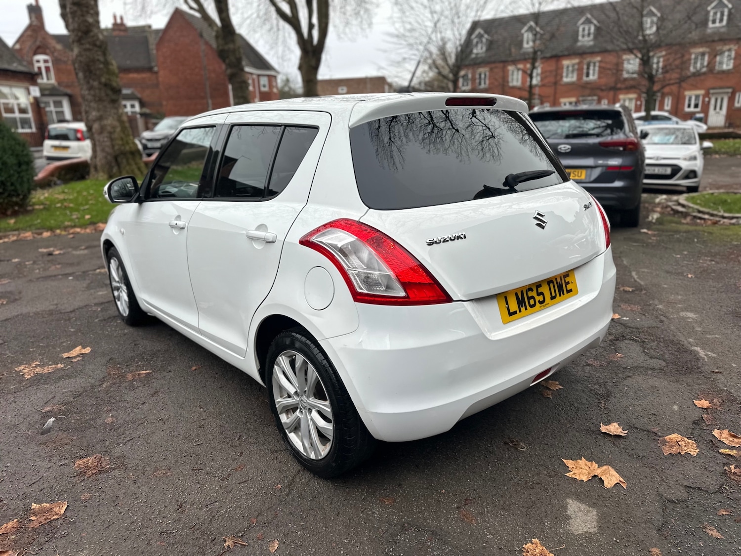 Used Suzuki Swift 2015 for sale - 76719648: Photo 5