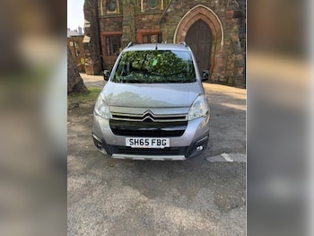 Used Citroen Berlingo 2015 for sale - 75537509: Photo