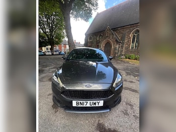Used Ford Focus 2017 for sale - 75537414: Photo