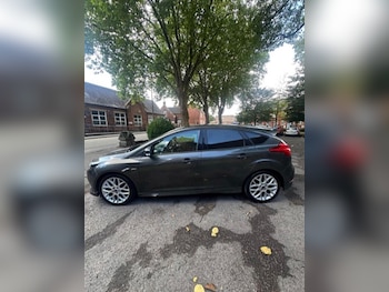 Used Ford Focus 2017 for sale - 75537414: Photo