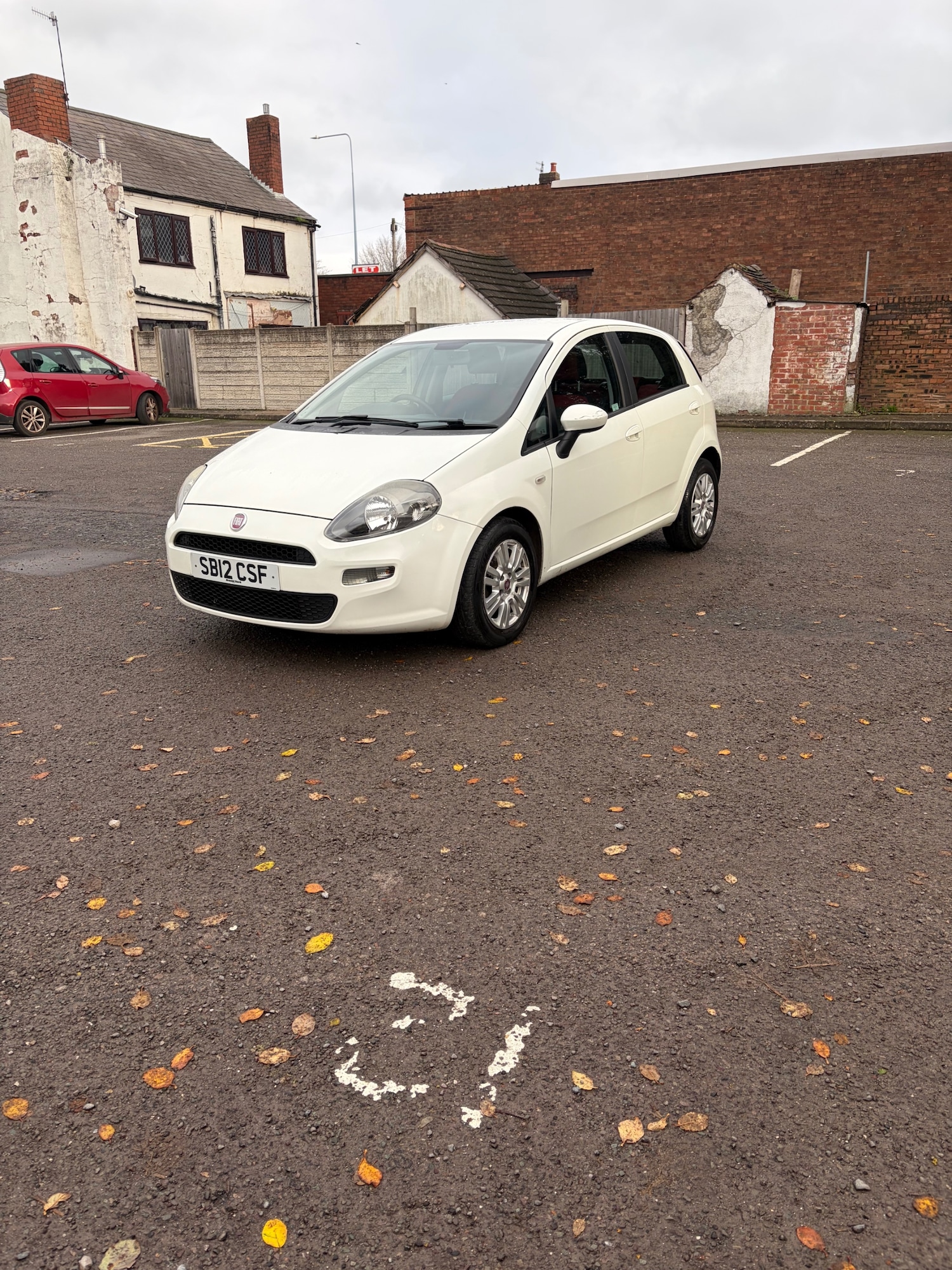 Used Fiat Punto 2012 for sale - 76905119: Photo 7