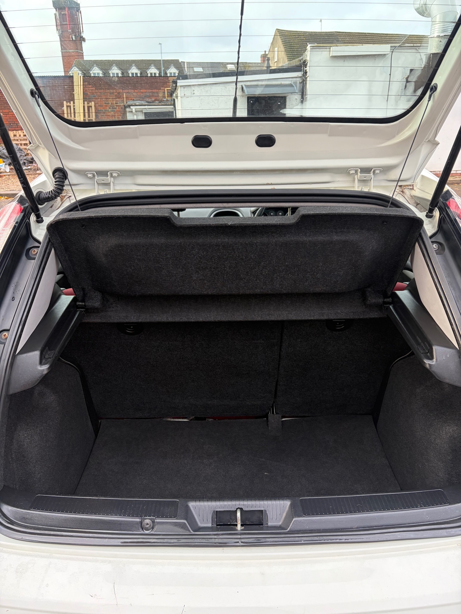 Used Fiat Punto 2012 for sale - 76905119: Photo 9