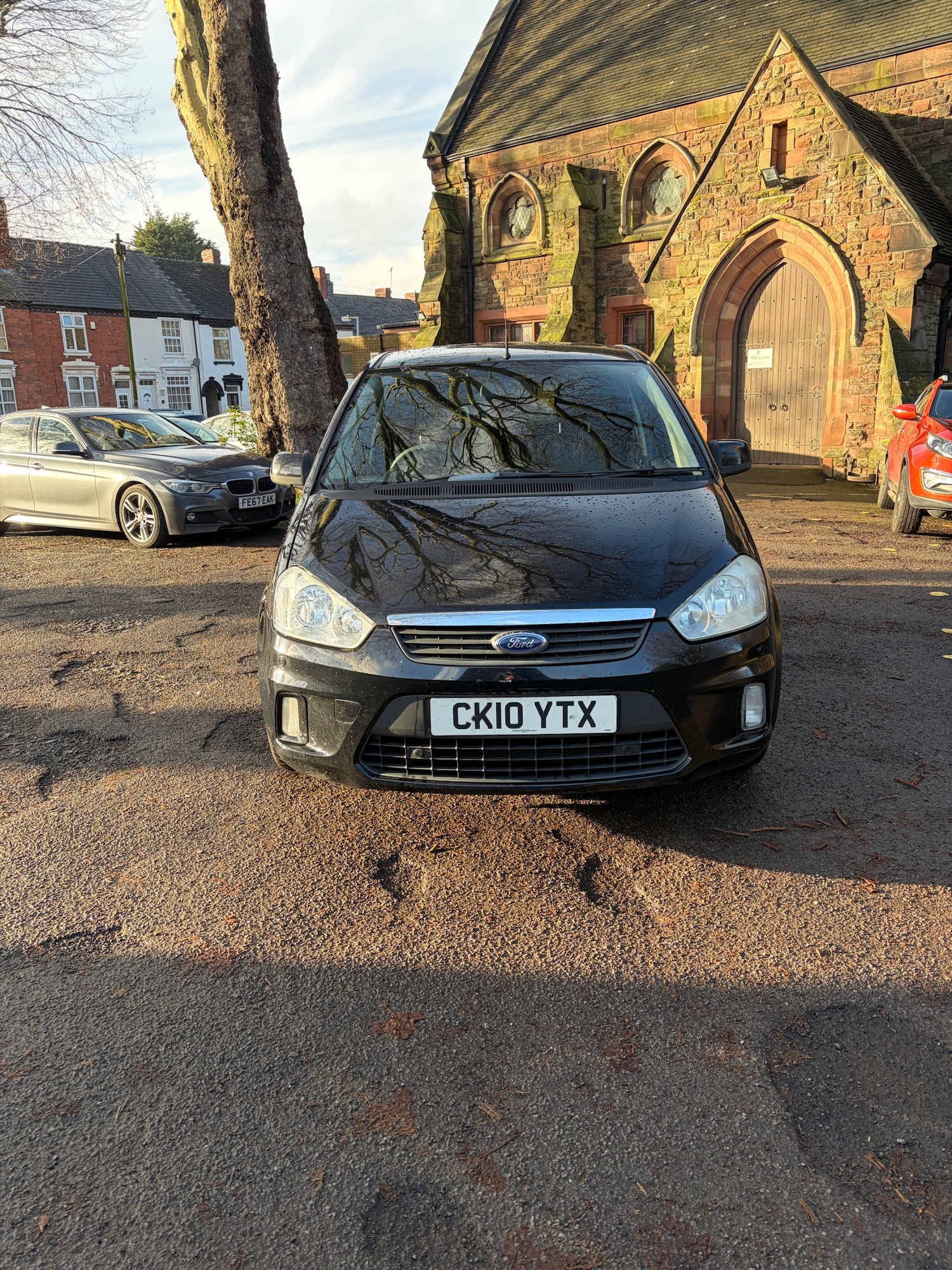 Used Ford C-Max 2010 for sale - 76947119: Photo 2
