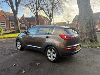 Used Kia Sportage 2011 for sale - 76696241: Photo