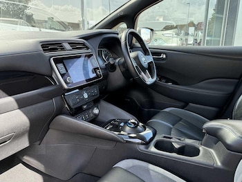 Used Nissan Leaf 2022 for sale - 75719927: Photo