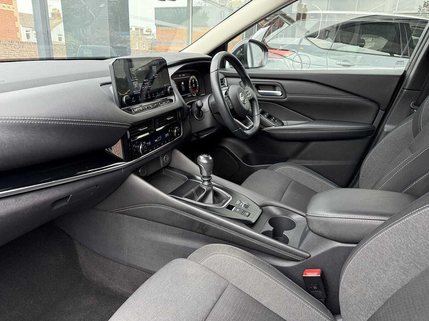 Used Nissan Qashqai 2021 for sale - 76108401: Photo 2