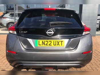 Used Nissan Leaf 2022 for sale - 76175169: Photo 4