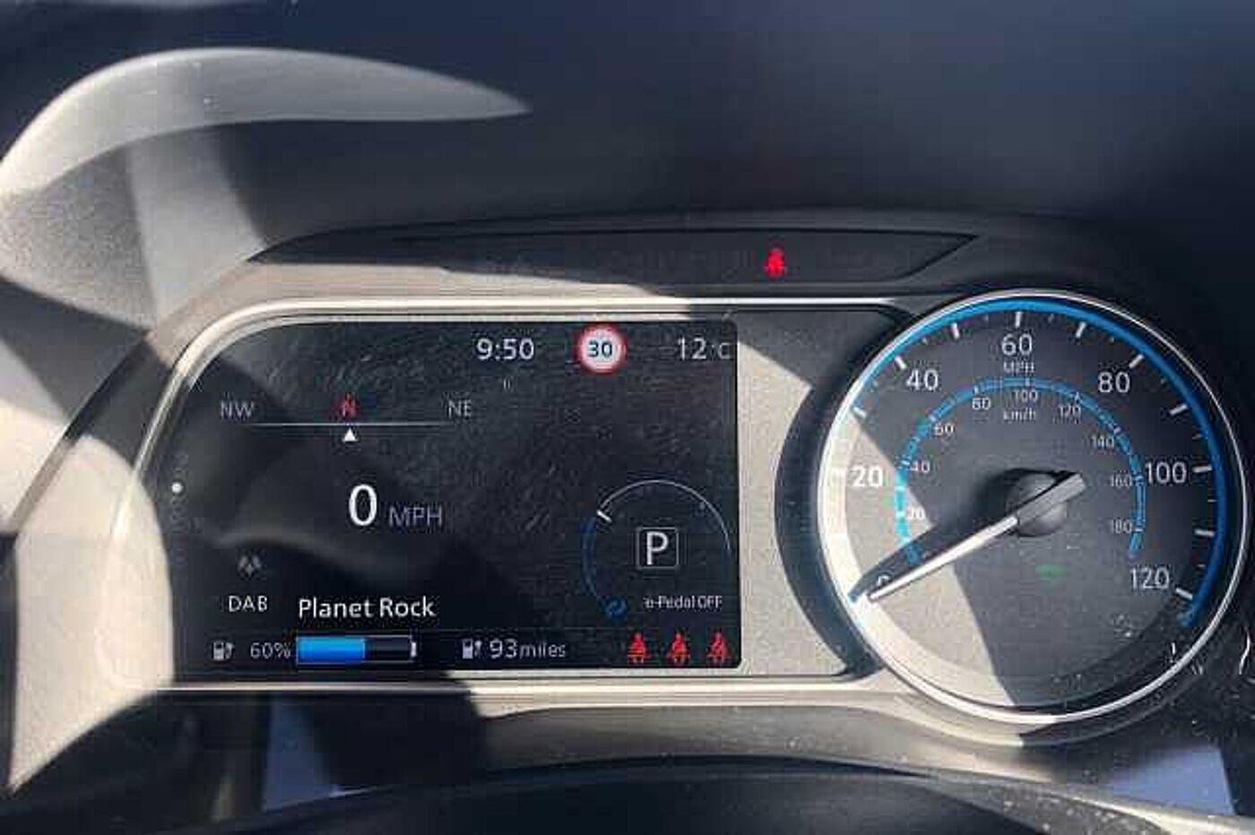 Used Nissan Leaf 2022 for sale - 76175169: Photo 7