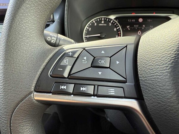 Used Nissan Juke 2024 for sale - 75658145: Photo 29