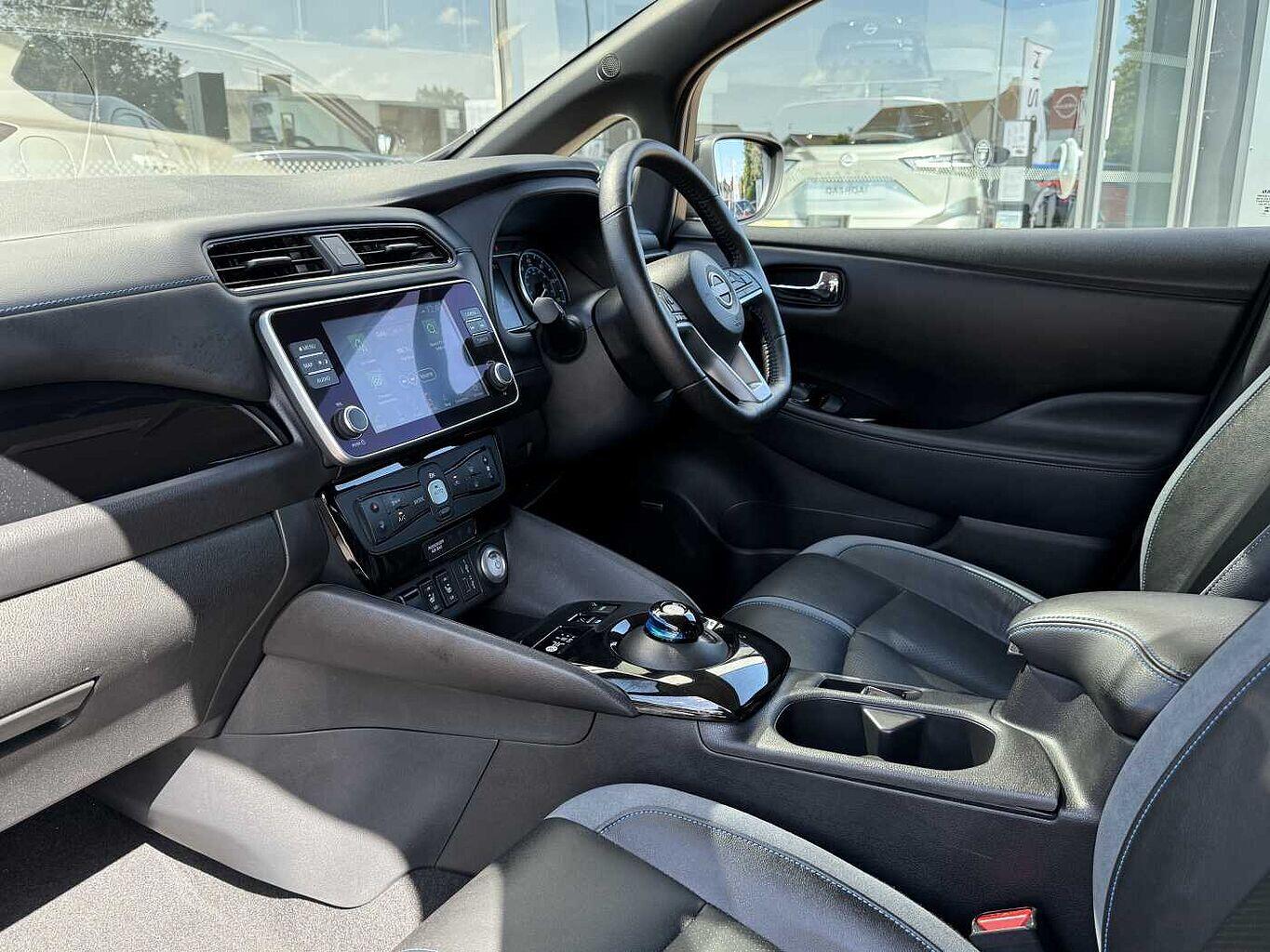 Used Nissan Leaf 2024 for sale - 76179477: Photo 2