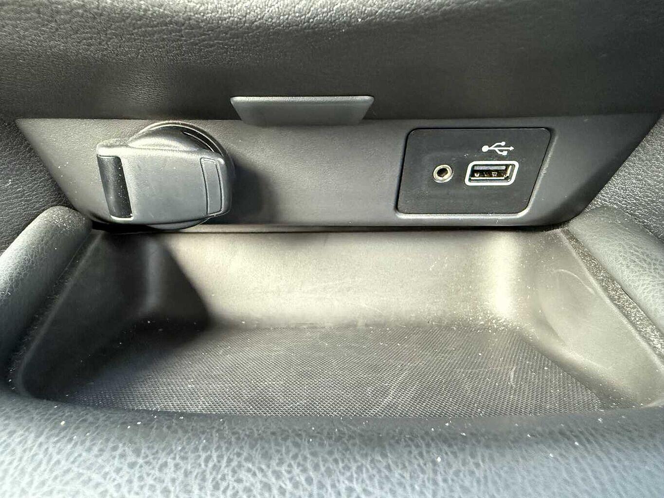 Used Nissan Juke 2023 for sale - 76059295: Photo 44