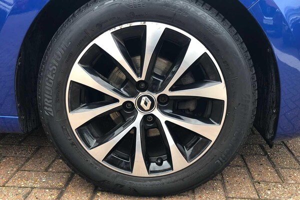 Used Renault Clio 2022 for sale - 76250942: Photo 31