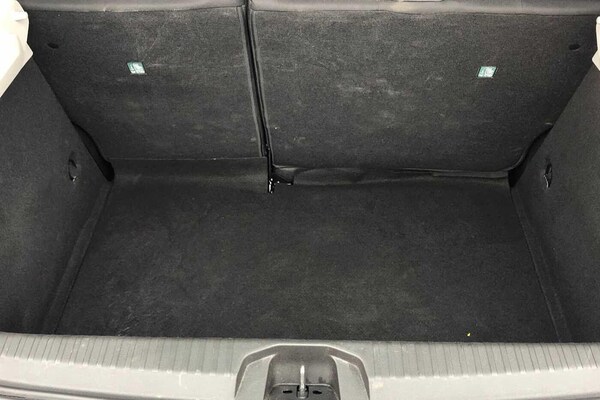 Used Renault Clio 2022 for sale - 76250942: Photo 41