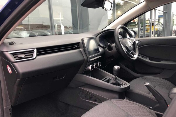 Used Renault Clio 2022 for sale - 76250942: Photo 46