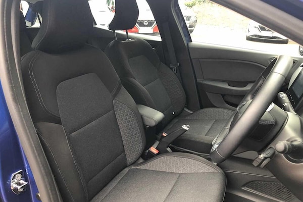 Used Renault Clio 2022 for sale - 76250942: Photo 8