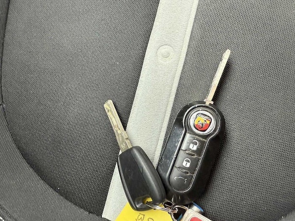 Used Abarth 595 2015 for sale - 76270473: Photo 38