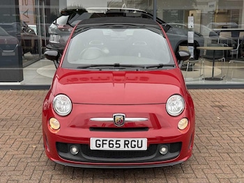 Used Abarth 595 2015 for sale - 76270473: Photo