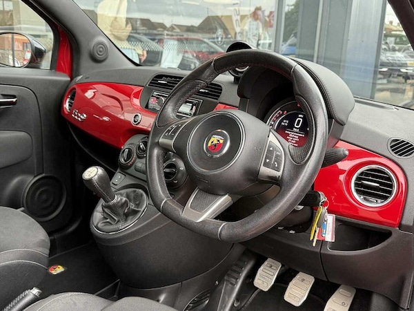 Used Abarth 595 2015 for sale - 76270473: Photo 5