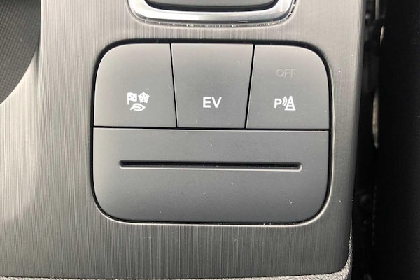 Used Ford Kuga 2023 for sale - 76259318: Photo 18