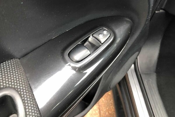 Used Nissan Juke 2018 for sale - 76307868: Photo 48