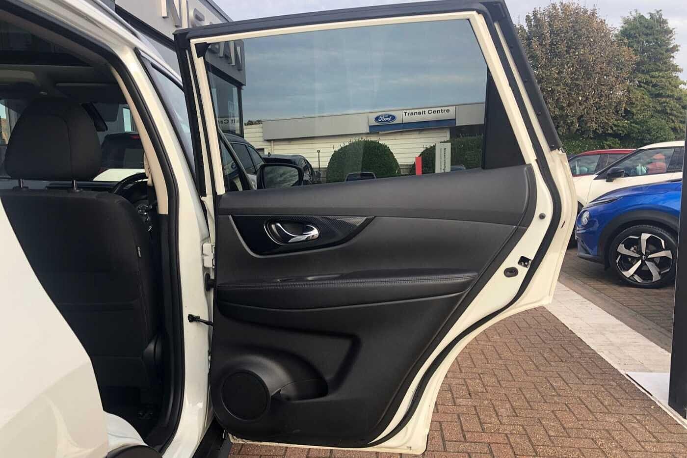 Used Nissan X-Trail 2018 for sale - 76108647: Photo 17