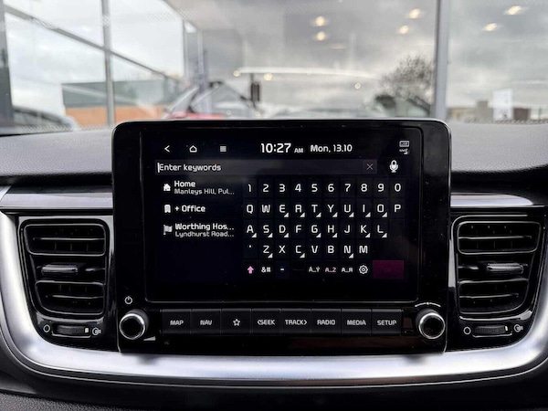 Used Kia Stonic 2021 for sale - 76270463: Photo 35