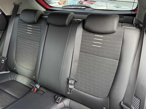 Used Kia Stonic 2021 for sale - 76270463: Photo 8