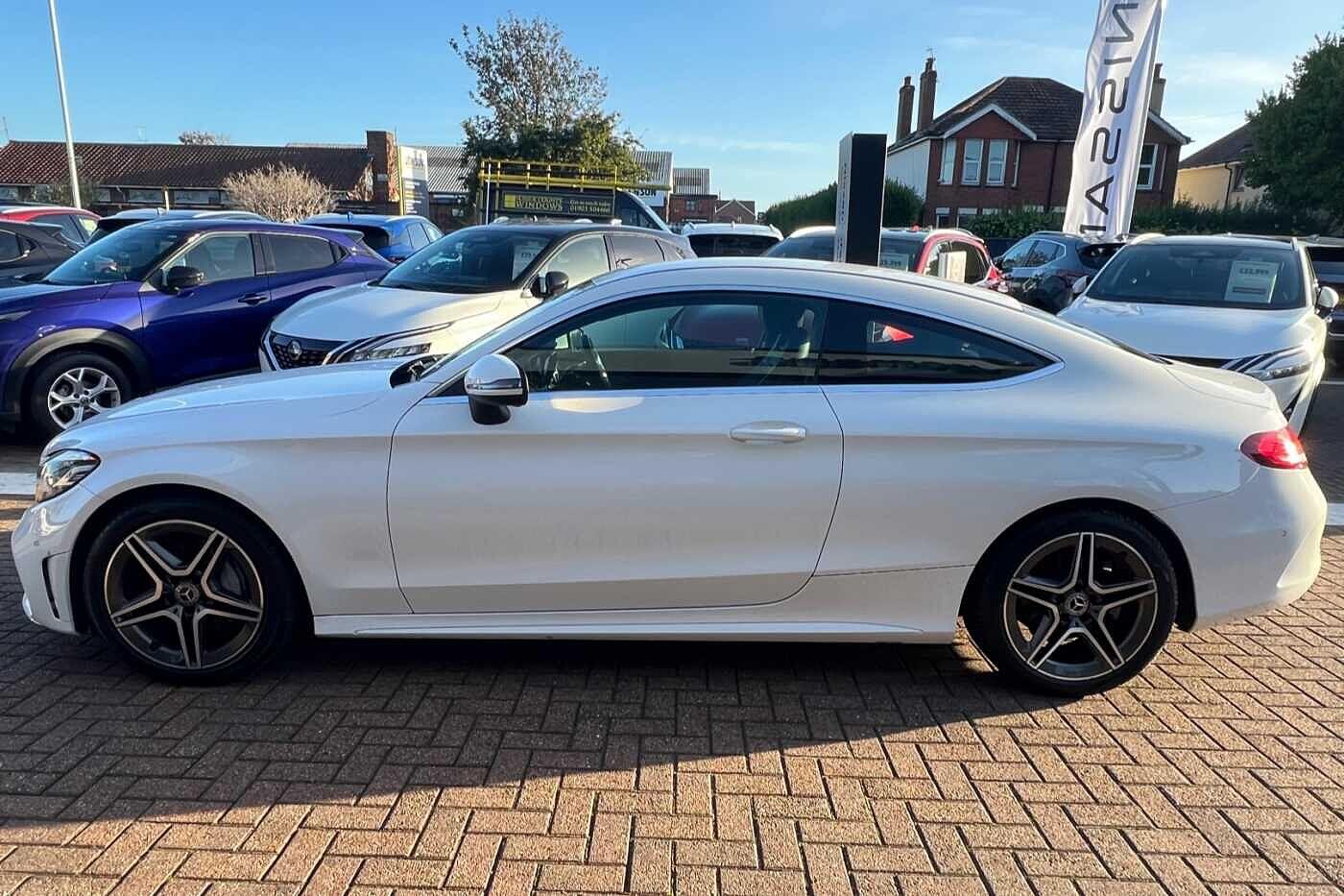 Used Mercedes-Benz C-Class 2019 for sale - 76179668: Photo 4