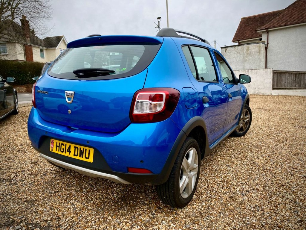 Used Dacia Sandero Stepway 2014 for sale - 77583327: Photo 3
