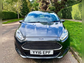 Used Ford Fiesta 2016 for sale - 76210301: Photo 2
