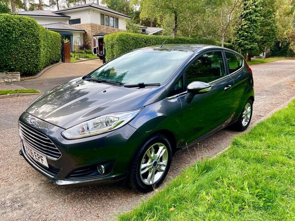 Used Ford Fiesta 2016 for sale - 76210301: Photo 3