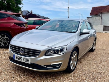 2015 (15) - 1.6 D2 SE Lux Nav Estate 5dr Diesel Powershift Euro 5 (s/s) (115 ps)