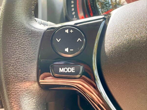 Used Toyota AYGO 2018 for sale - 75642037: Photo 10