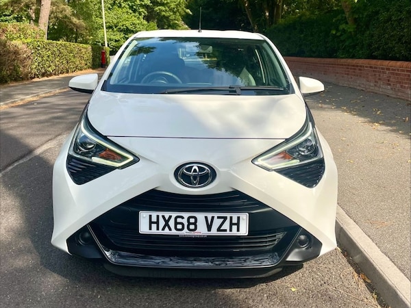 Used Toyota AYGO 2018 for sale - 75642037: Photo 3