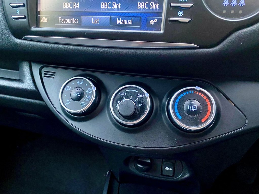 Used Toyota Yaris 2019 for sale - 76686292: Photo 11