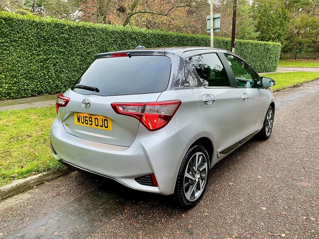 Used Toyota Yaris 2019 for sale - 76686292: Photo 6