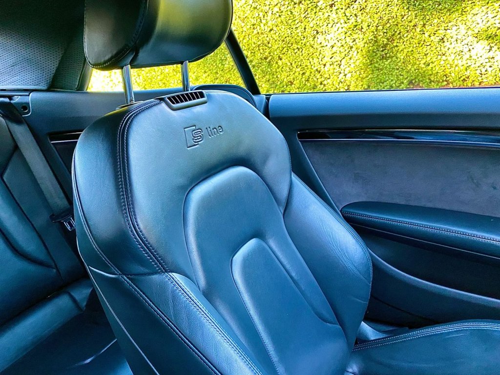 Used Audi A5 Cabriolet 2015 for sale - 76686275: Photo 12