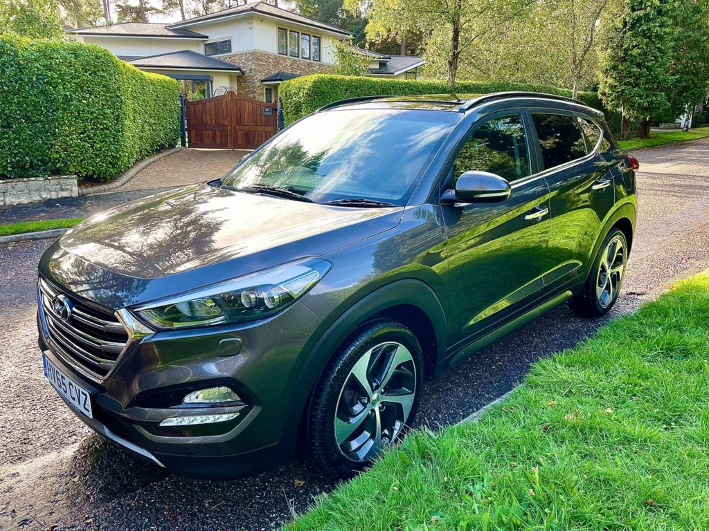 Used Hyundai TUCSON 2015 for sale - 76333502: Photo 3