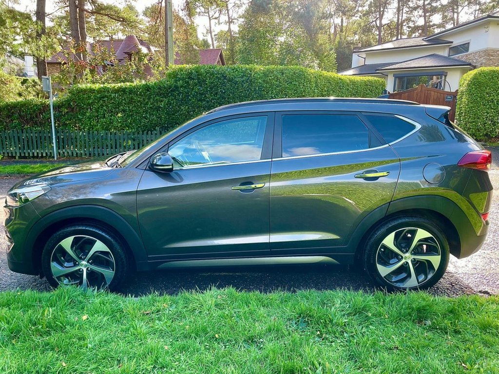 Used Hyundai TUCSON 2015 for sale - 76333502: Photo 4