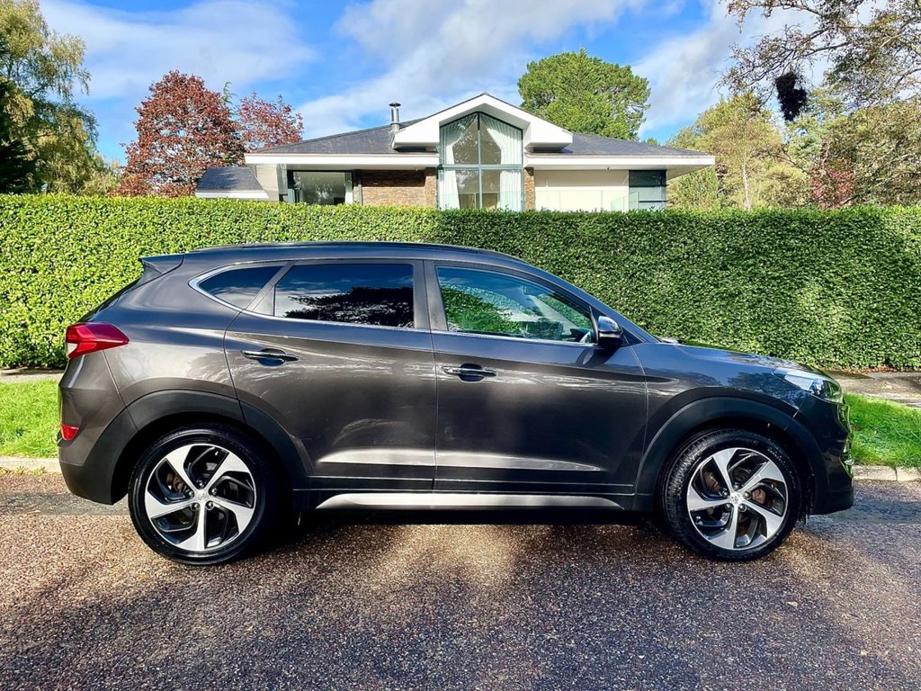 Used Hyundai TUCSON 2015 for sale - 76333502: Photo 8