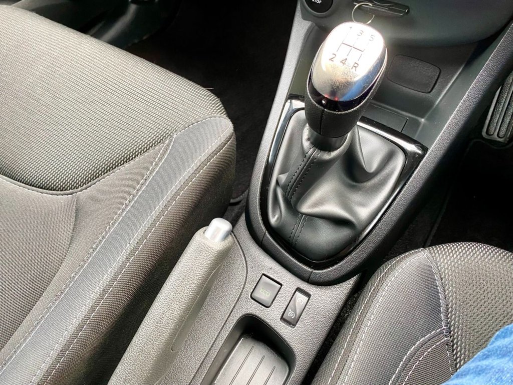 Used Renault Clio 2018 for sale - 77905274: Photo 12