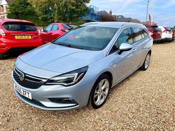 Vauxhall - Astra