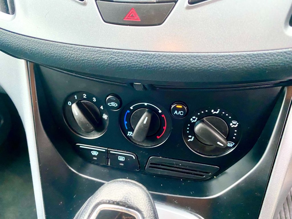 Used Ford Grand C-Max 2013 for sale - 77408319: Photo 14