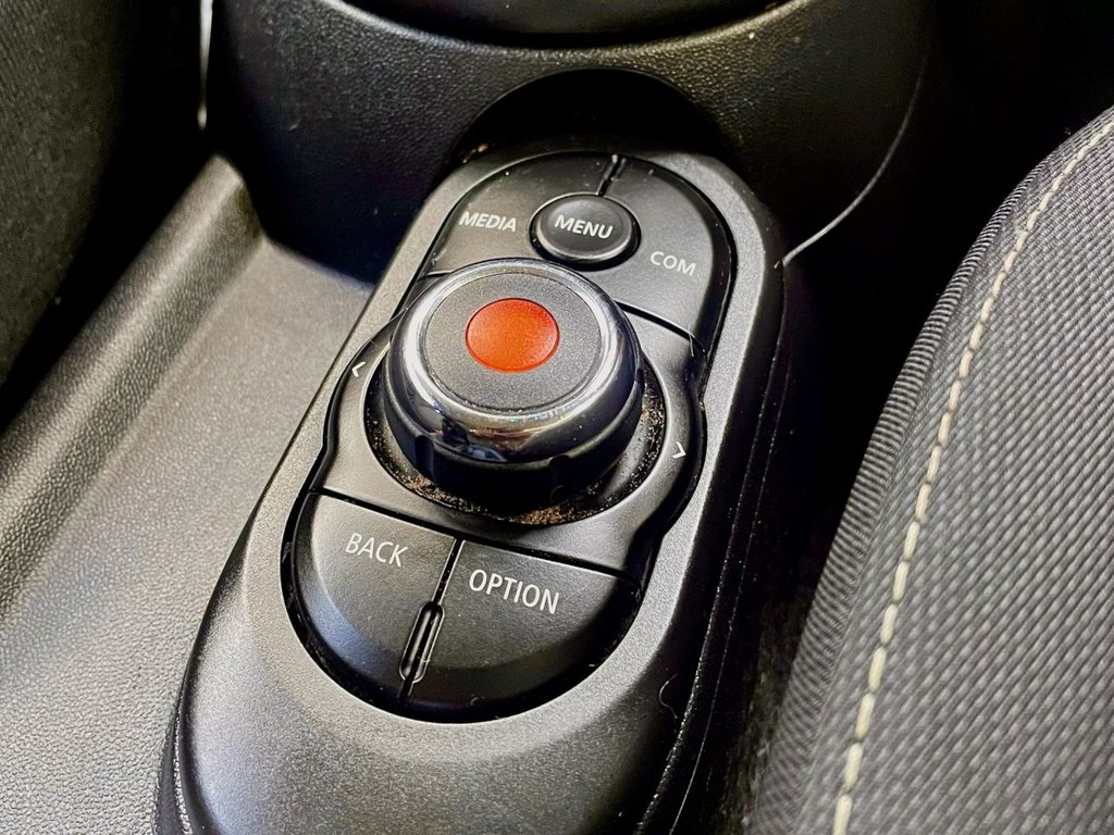 Used MINI Hatch 2018 for sale - 78030228: Photo 16