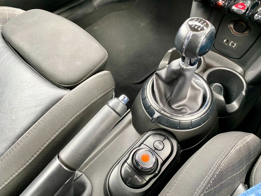 Used MINI Convertible 2017 for sale - 77821465: Photo 24