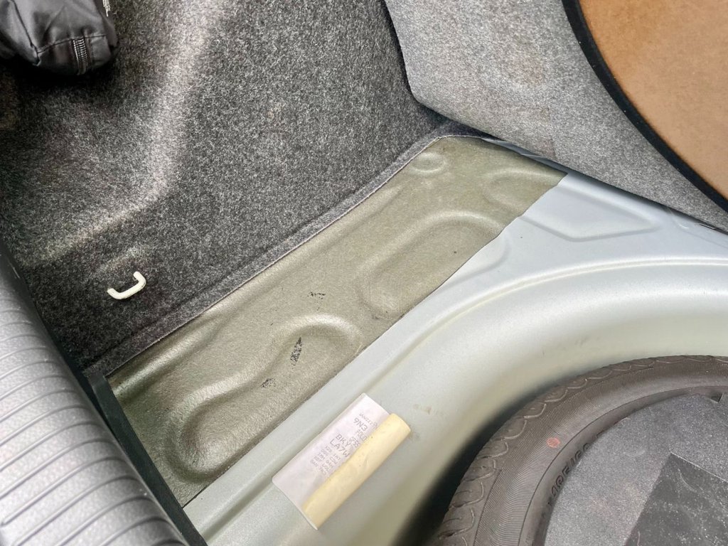 Used Volkswagen Polo 2006 for sale - 77792081: Photo 19