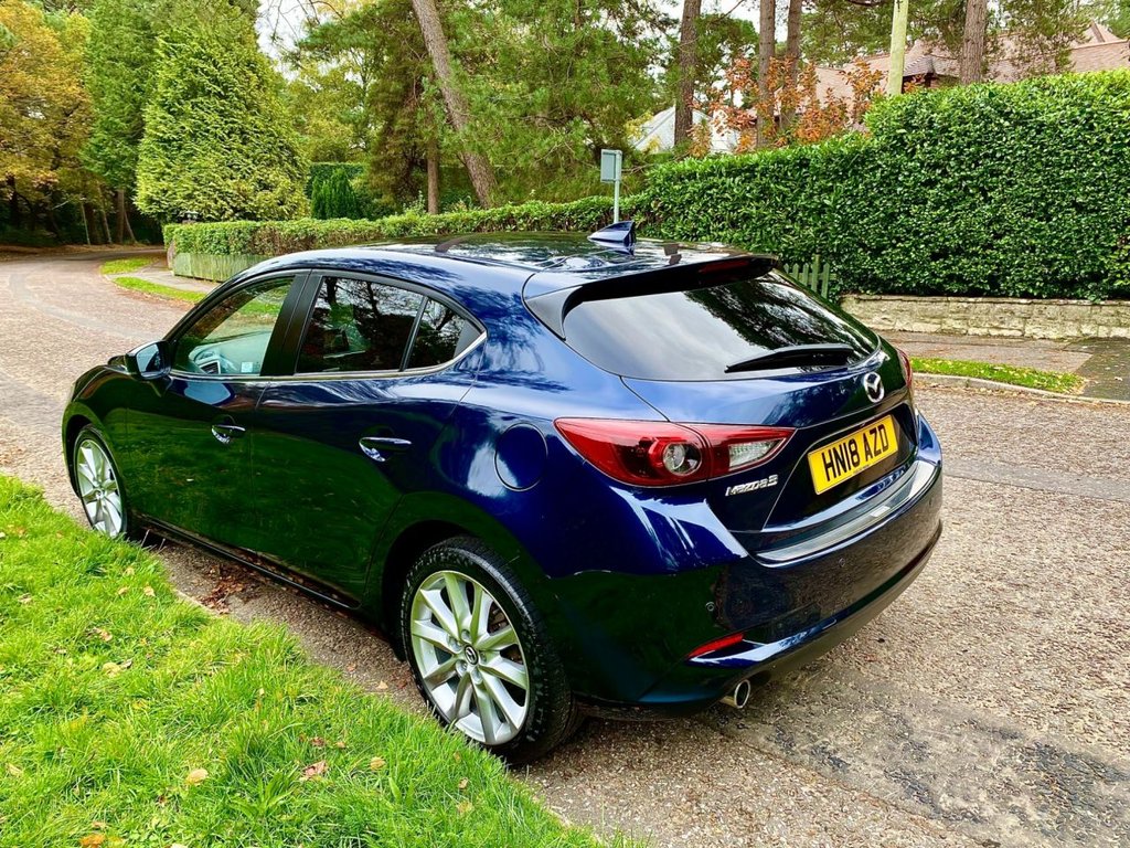 Used Mazda Mazda3 2018 for sale - 76469725: Photo 5