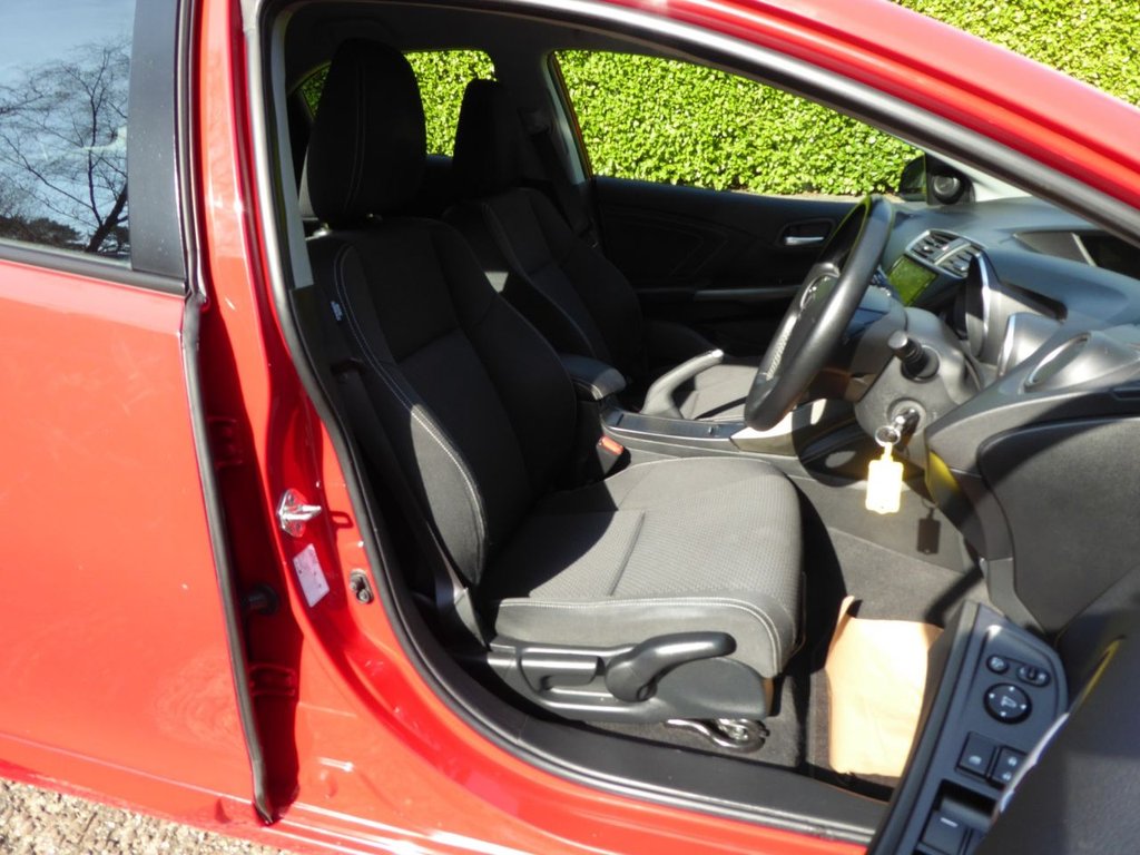 Used Honda Civic 2016 for sale - 77967565: Photo 12