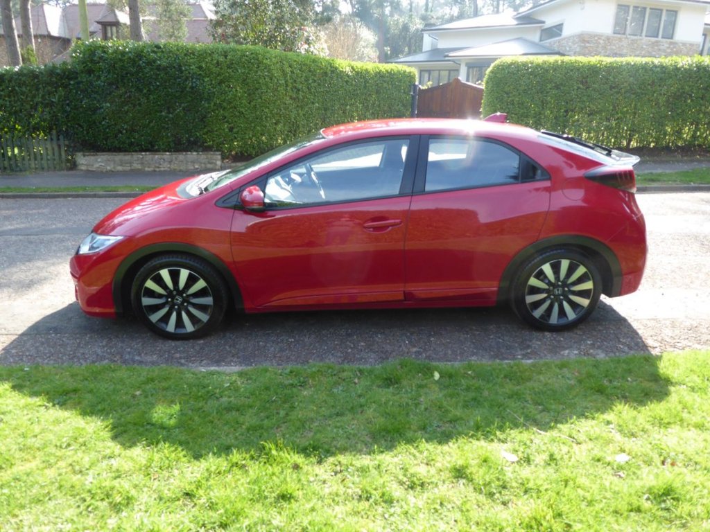 Used Honda Civic 2016 for sale - 77967565: Photo 5